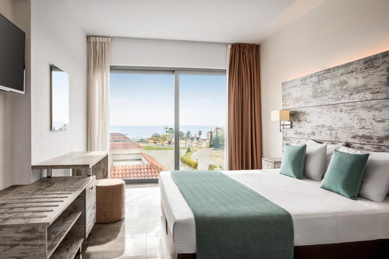 Ramada Hotel & Suites By Wyndham Αγία Νάπα Εξωτερικό φωτογραφία